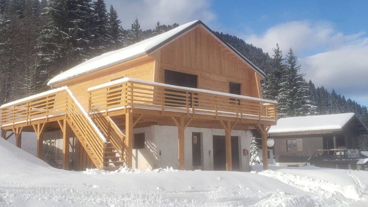 Saint-Pierre-d'Entremont Apartment | Apartment 'Le Lys Martagon' with Mountain View, Private Terrace and Wi-Fi