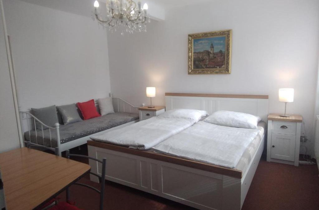 Hluboka nad Vltavou House | APARTMA HLUBOKA