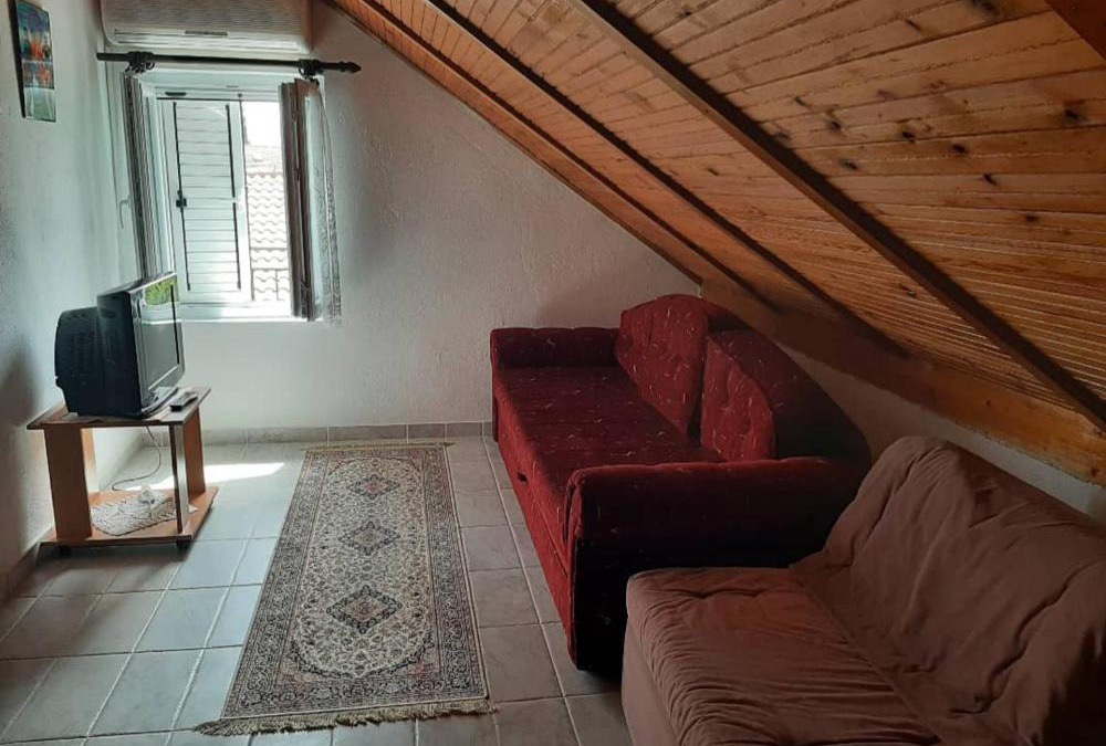 Donja Lastva Apartment | Apartman Marija Tivat 100m from the beach