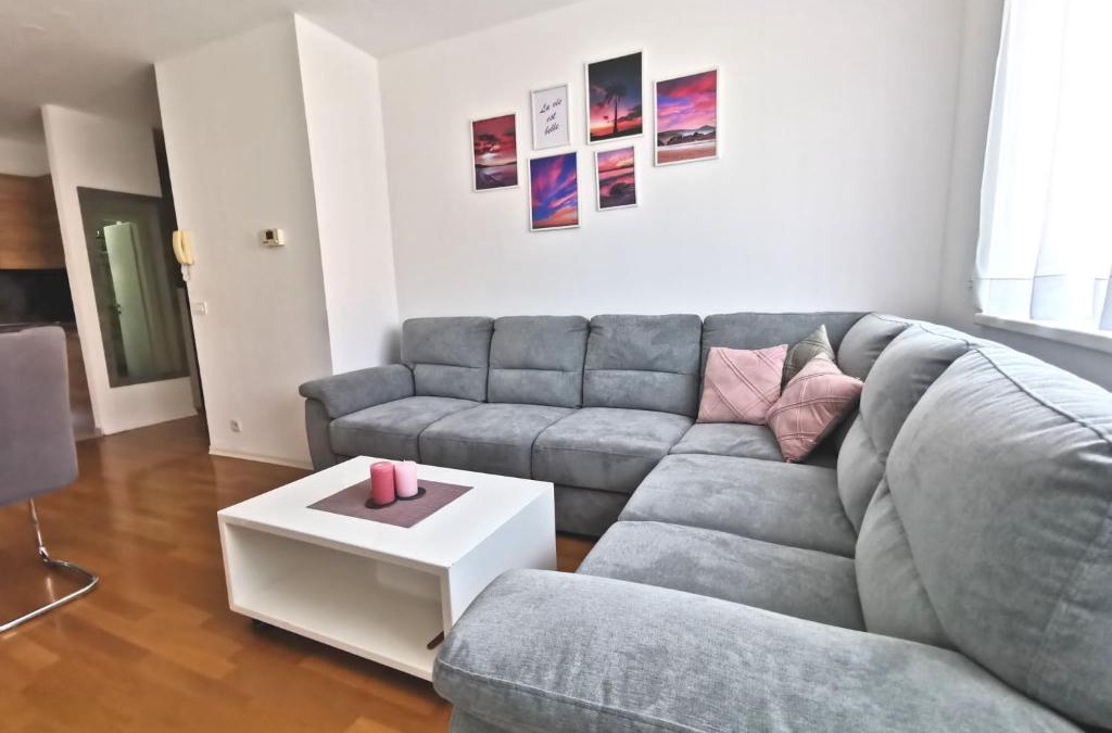 Sveta Nedelja Apartment | Apartman MERI