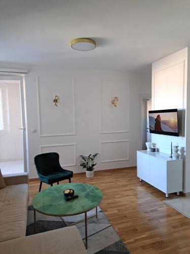 Pale Apartment | Apartman N Pale