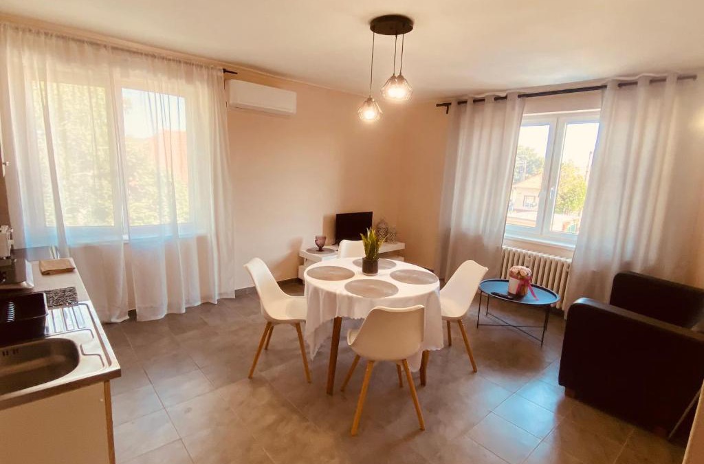 Sturovo Apartment | Apartman ZARA 3