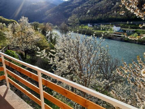 Foca Apartment | Apartmani Biser Drine