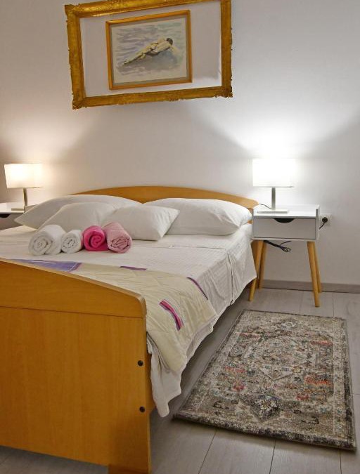 Banjol Apartment | apartmani Novotny- žuti
