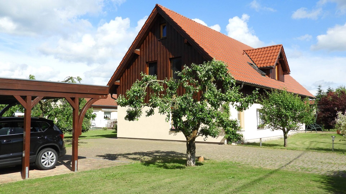 Dobin am See Apartment | Apartment in the land of 1000 lakes and the Baltic Sea