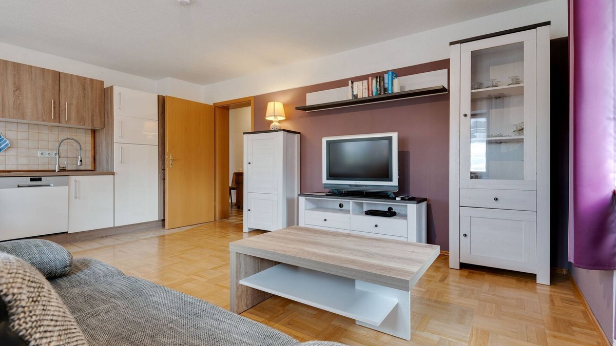 Raich Apartment | Apartment on the edge of the forest