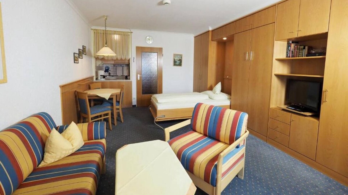 Bad Griesbach-Therme Apartment | Apartment with glazed dormer window - bathrobe access to the thermal baths possible.