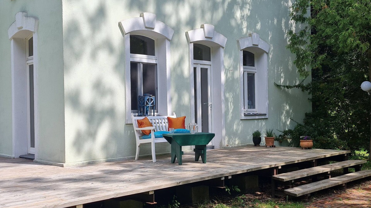 Neu Darchau Apartment | Apartment 'Ferienwohnung An Der Elbe' with Private Terrace and Wi-Fi