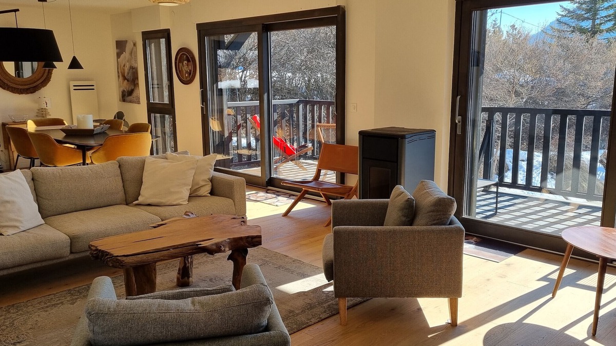 Saint-Etienne-de-Tinee Apartment | Apartment "Aspen Park 103" with Mountain View, Private Terraces & Wi-Fi