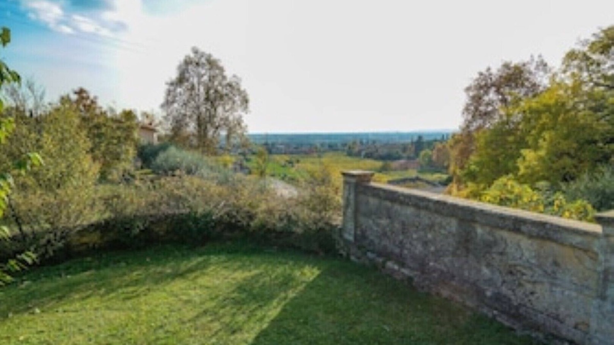 San Pietro in Cariano Apartment | Apartment in Villa Cristani Gio' Valpolicella