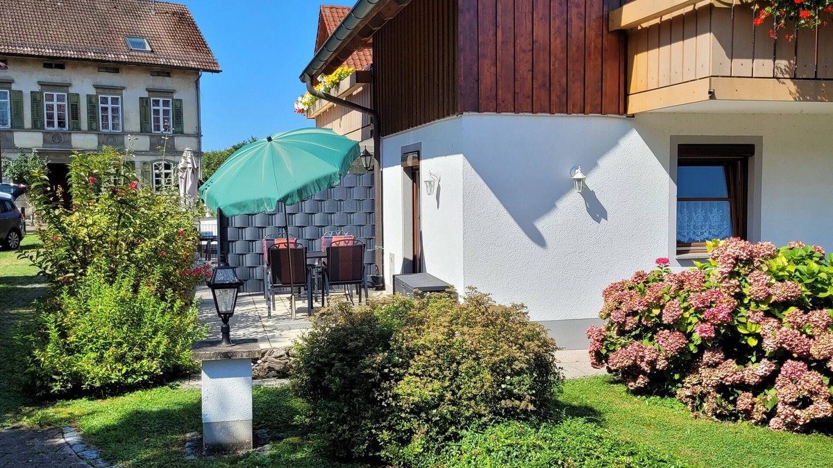 Nonnenhorn Apartment | Apartment 1, 37m² with Shared Garden, Balcony and Wi-Fi