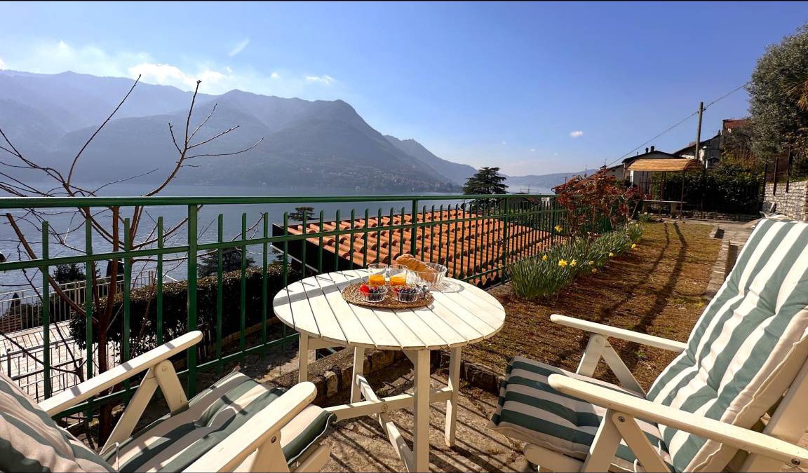 Carate Urio Apartment | Apartment ∙ 1 bedroom ∙ 4 guests