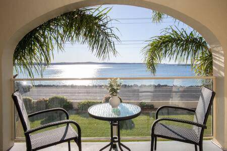 Batehaven Apartment | Apartment ∙ 1 bedroom ∙ 2 guests