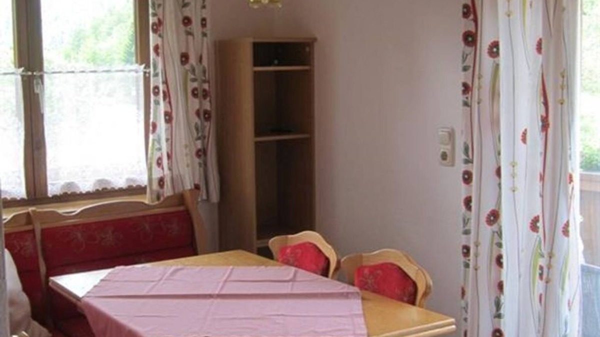 Faistenau Apartment | Apartment 1. Floor - Apartment Walburga Ebner