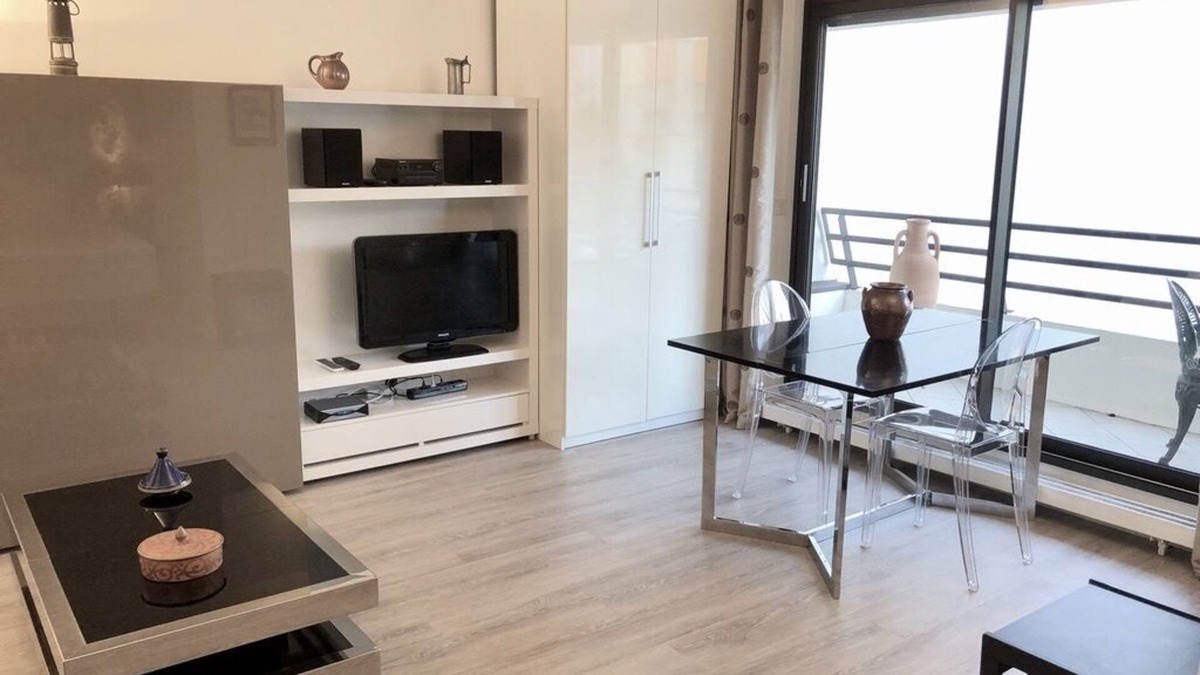 Necker Apartment | apartment - 1 room - 2 persons