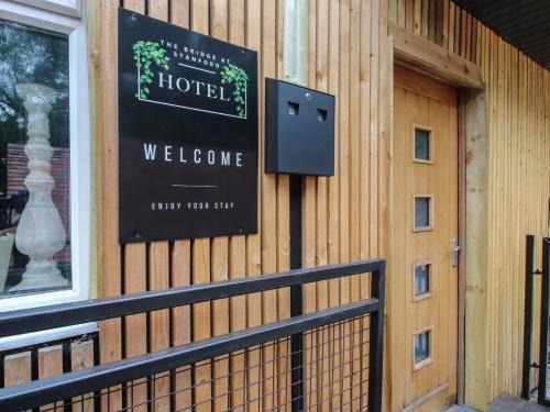 Great Witley Apartment | Apartment 1 The Bridge at Stanford Hotel