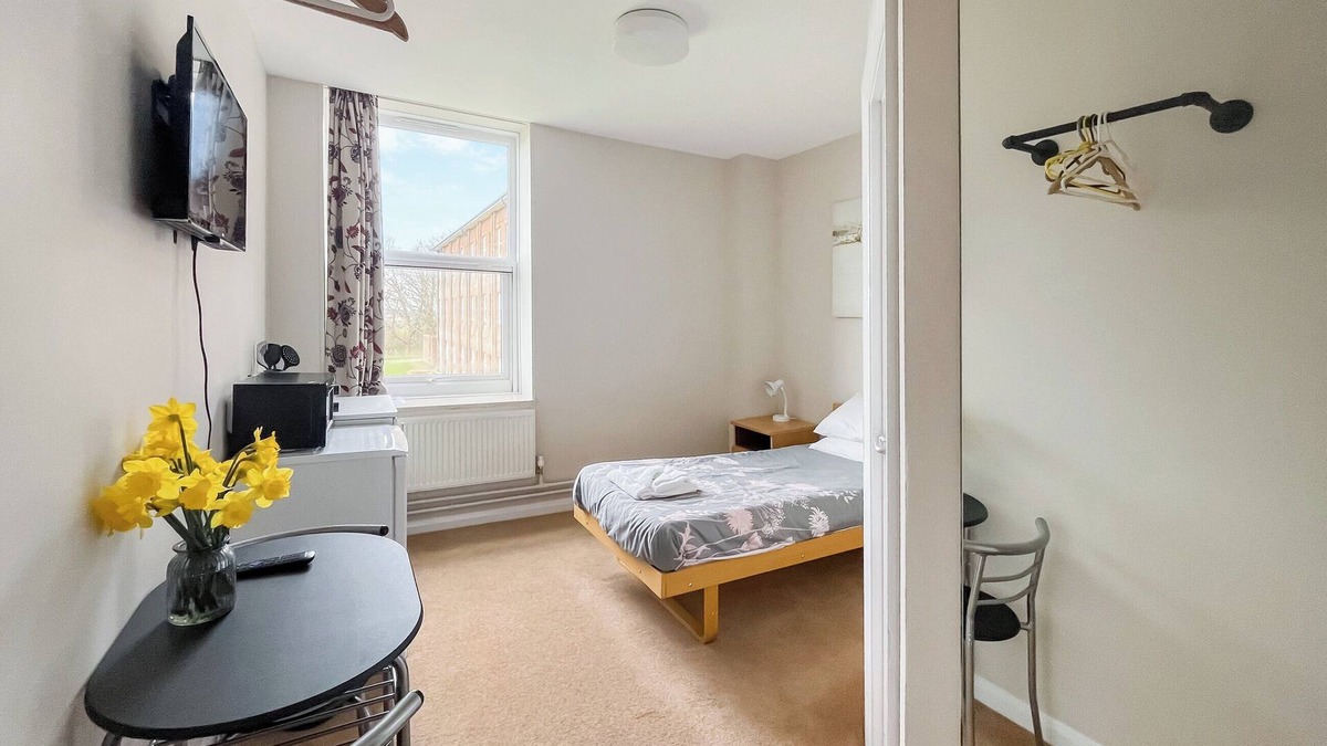 Hailsham Apartment | Apartment 1 - UK48697