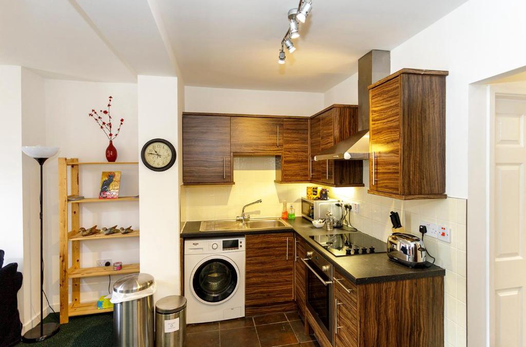 Langley Moor Apartment | Apartment 105B close to Durham with free parking
