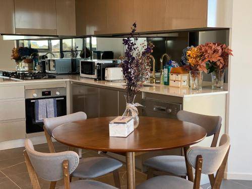 Wentworth Point Apartment | Apartment ∙ 2 bedrooms ∙ 4 guests