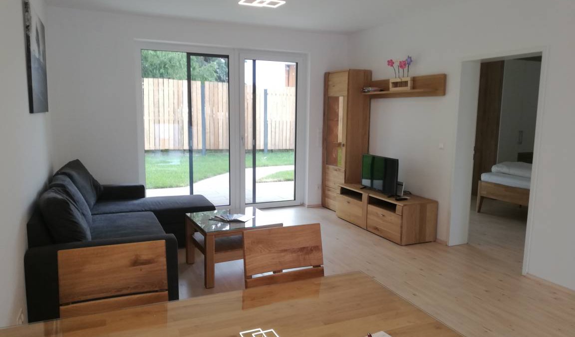 Bad Erlach Apartment | Apartment ∙ 2 bedrooms ∙ 4 guests