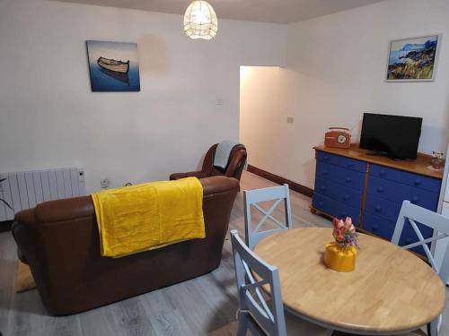 Killeshandra Apartment | Apartment ∙ 2 bedrooms ∙ 5 guests