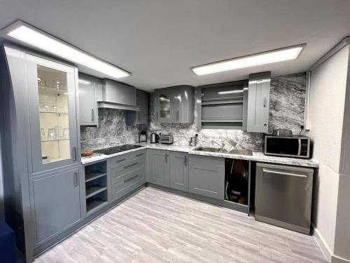 George Green Apartment | Apartment ∙ 2 bedrooms ∙ 6 guests