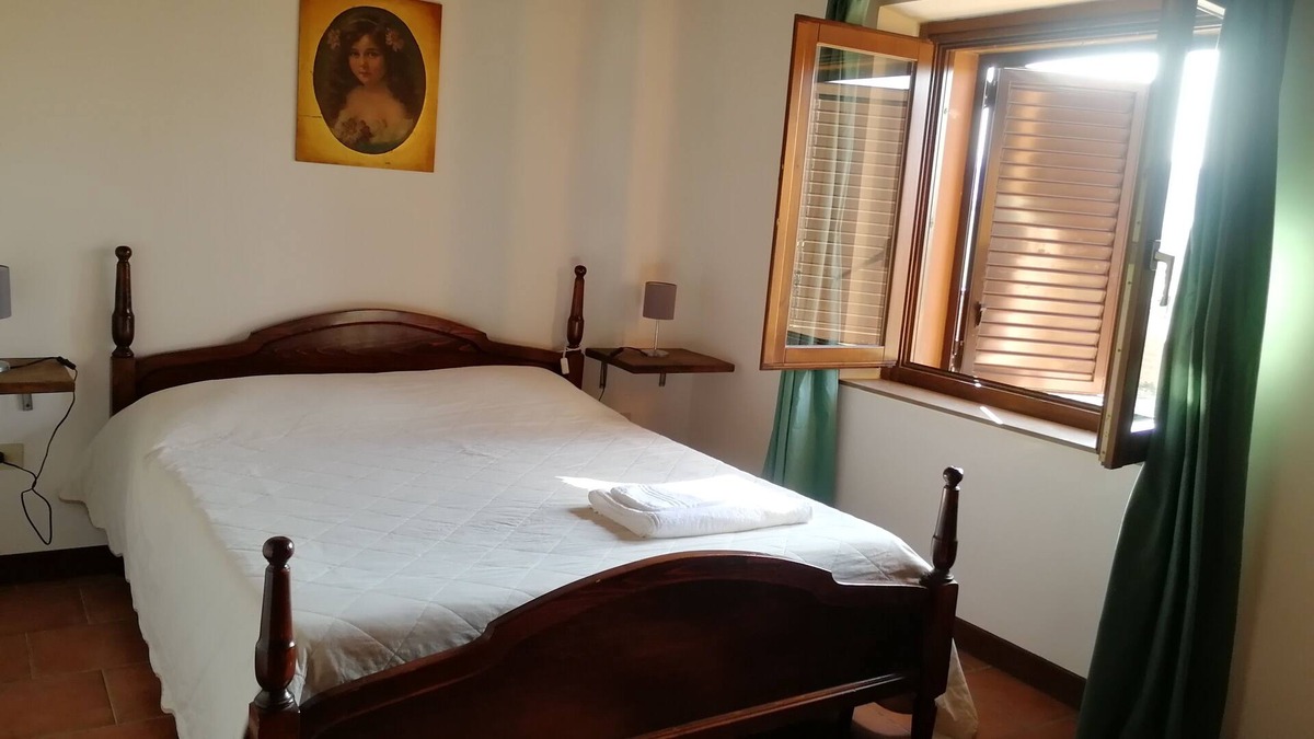 Treia Apartment | apartment 2 people farmhouse Villa Luzi