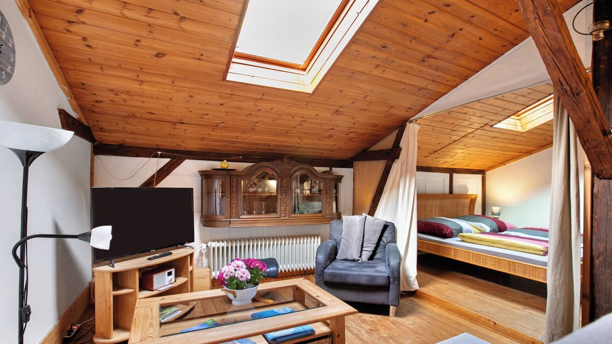 Norddeich Apartment | Apartment '2-raum Ferienwohnung Koje 2' with Shared Garden, and Wi-Fi