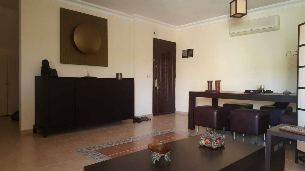 Side Apartment | Apartment 2-storey Side with pool