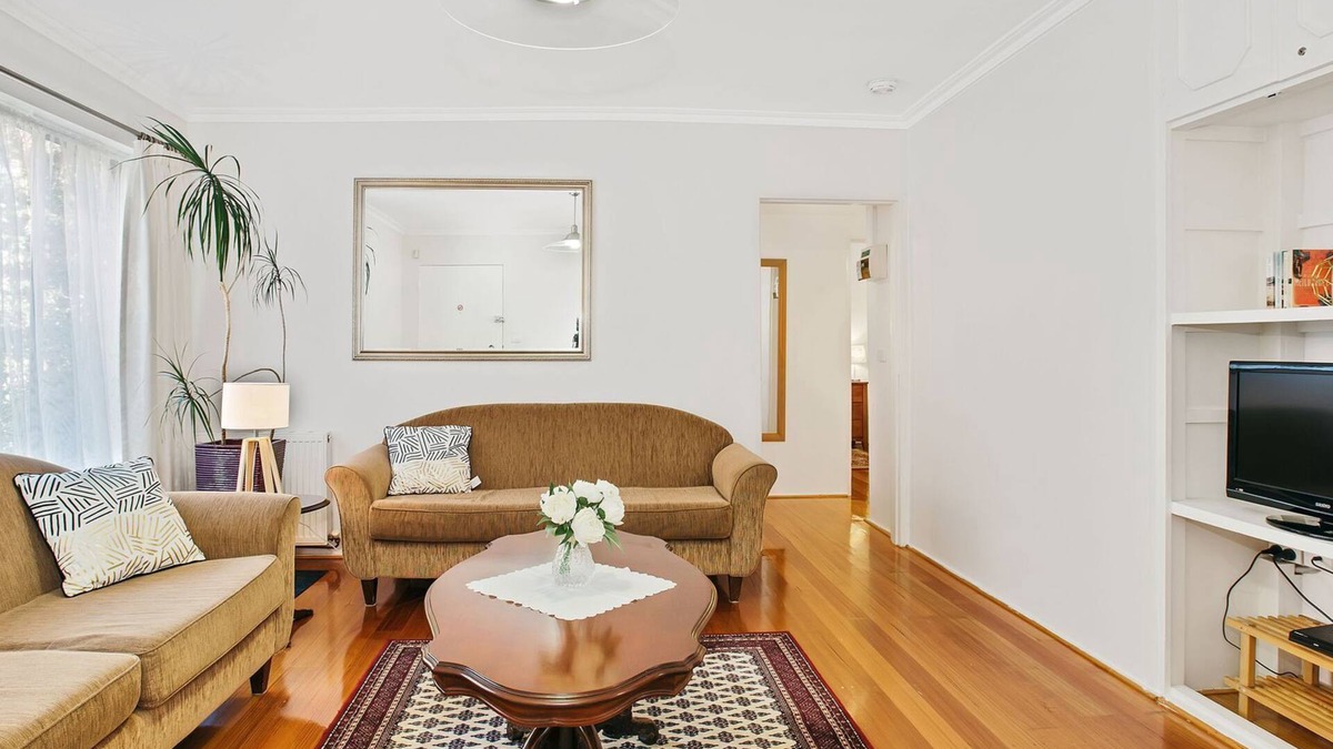 Blackburn Apartment | Apartment 2 Vine Str Blackburn