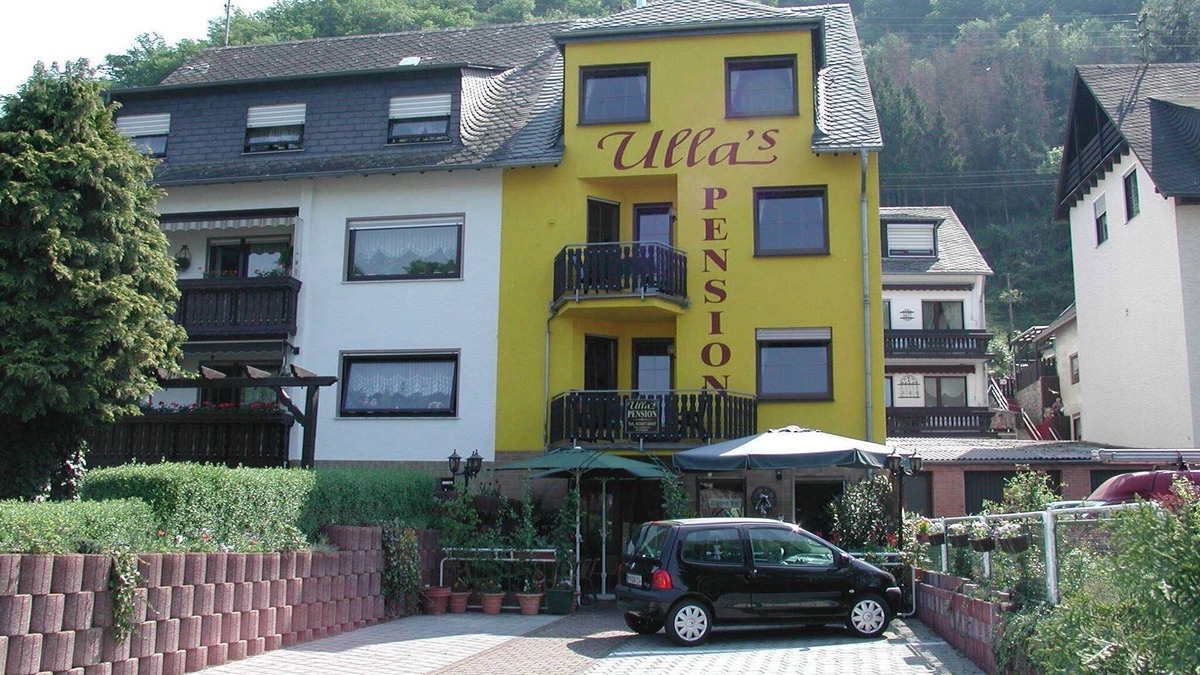 Niederfell Apartment | Apartment 2 with balcony on the 1st floor 60sqm