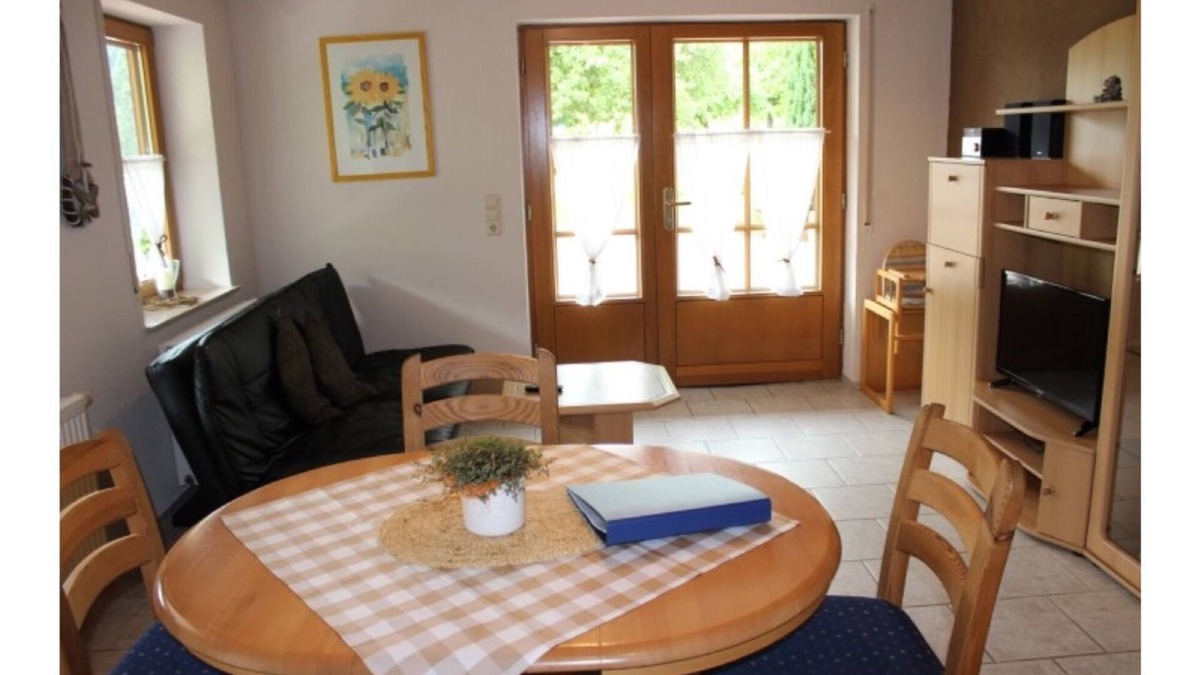 Hausach Apartment | Apartment '2' with Shared Pool and Wi-Fi