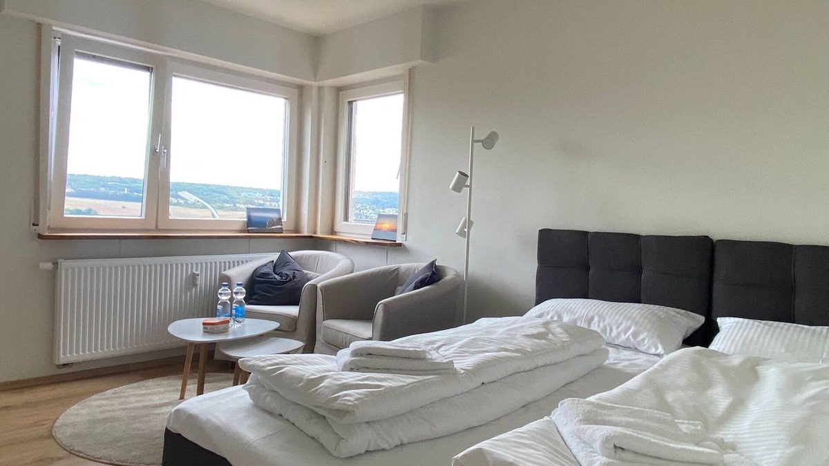 Buckenberg Apartment | Apartment "2 - Zimmerwohnung mit Bad und Küche" with Wi-Fi