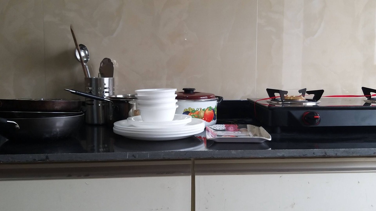 Mahabaleshwar Apartment | Apartment 2BHK with mountain and valley view near to market with birds sounds.