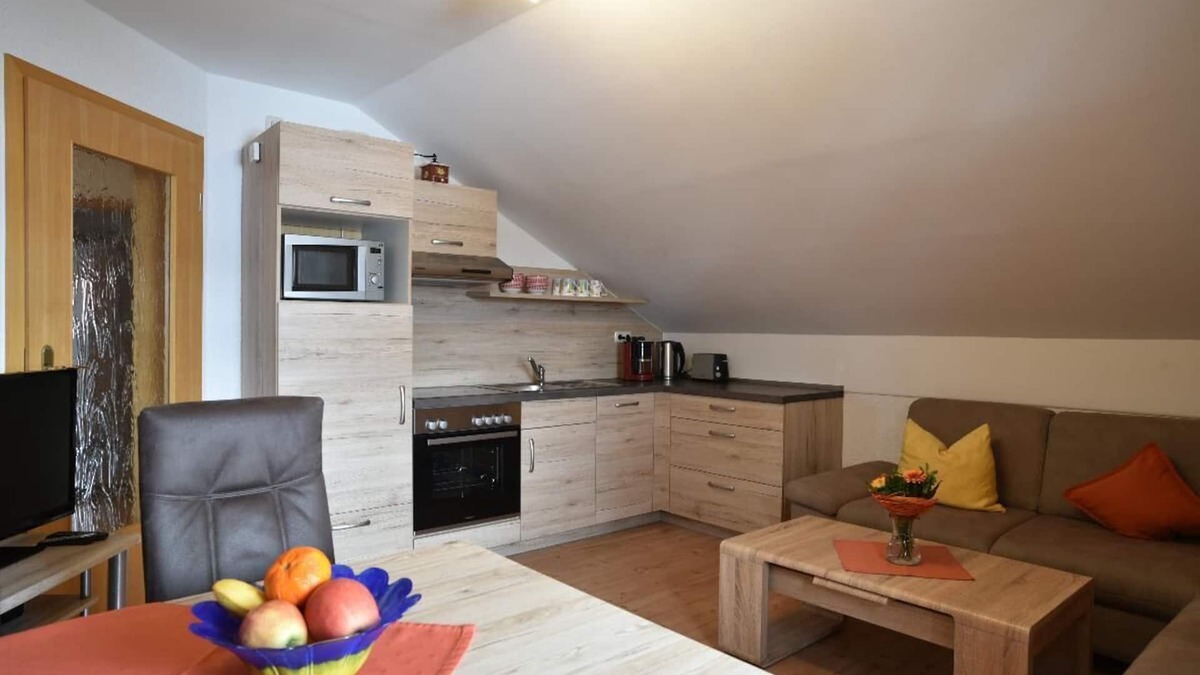 Neuschoenau Apartment | Apartment 3 with 2 bedrooms and balcony