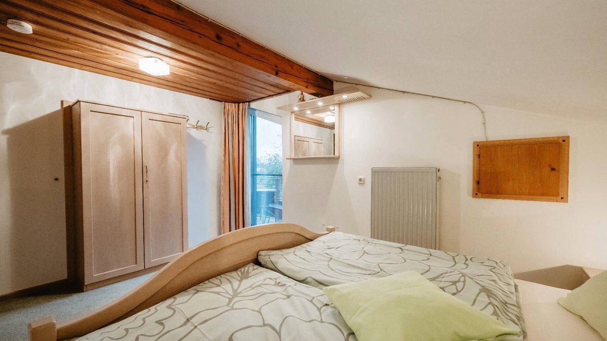 Bad Fuessing Apartment | Apartment 3 with a cozy balcony for sunny evening hours