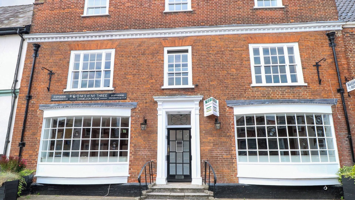 Harleston Cottage | APARTMENT 4 CHAMELEON HOUSE, romantic in Harleston