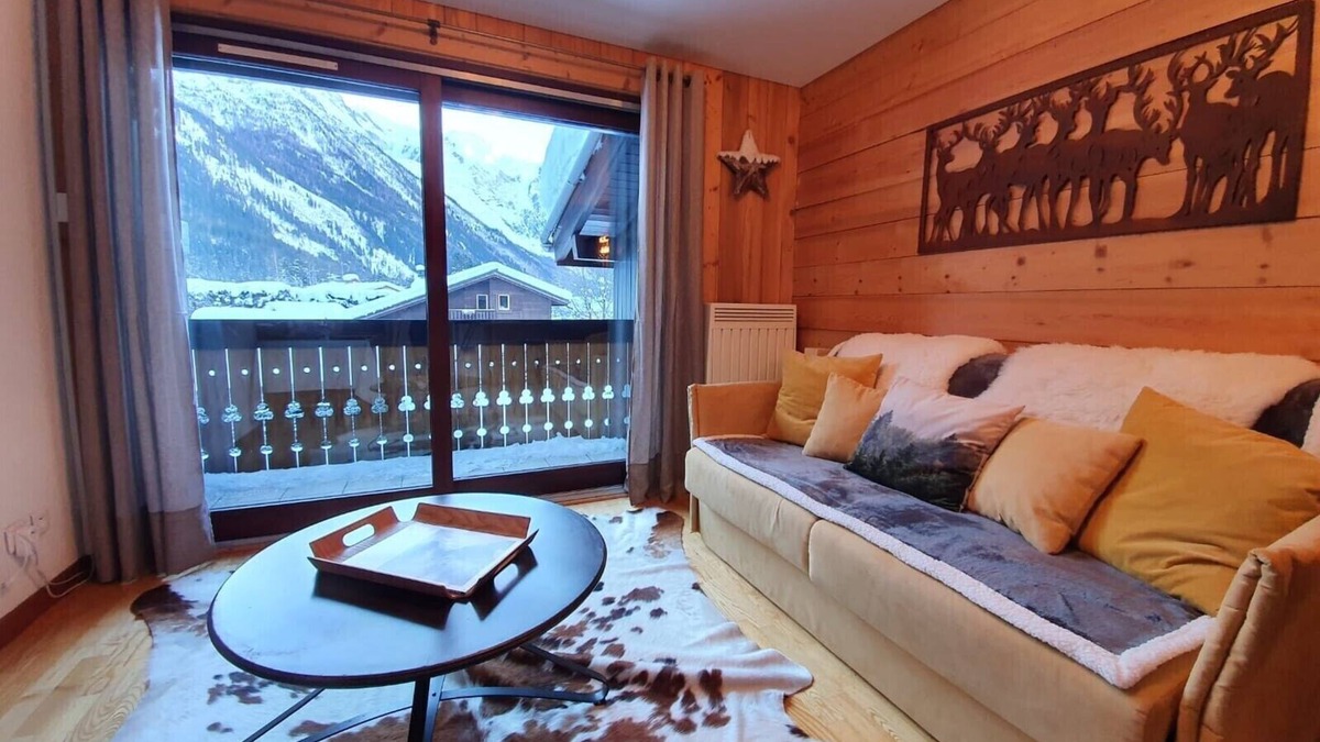 Les Praz-de-Chamonix Apartment | Apartment 4/6 people in Chamonix - Mont Blanc view