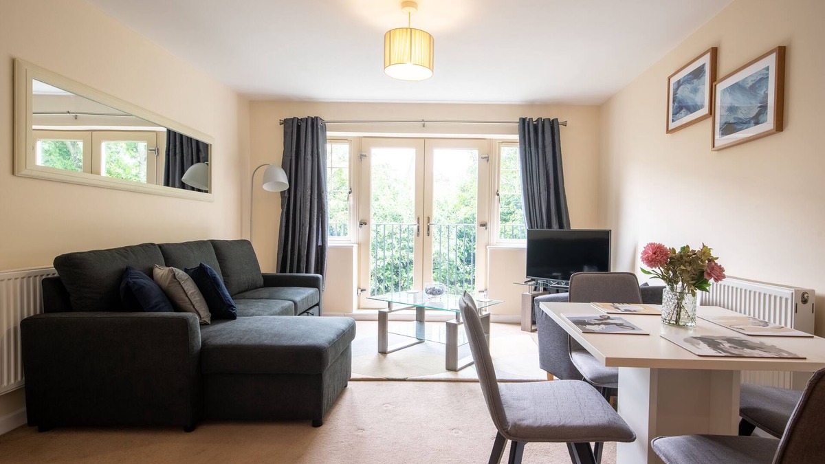Worksop Apartment | Apartment 4 - Ground, 1 Bed, Sofa Bed, Sleeps 3
