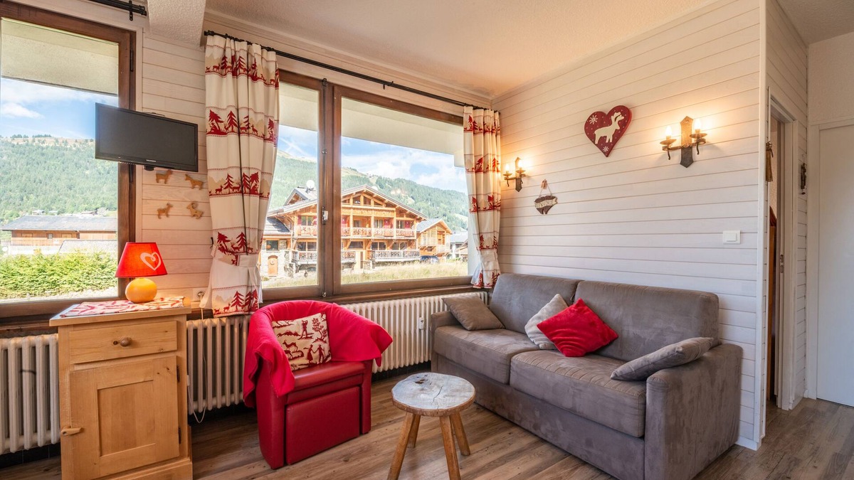 Les Gets Apartment | Apartment 4 pers- ski in ski out-La Turche-South facing terrace -mountain views