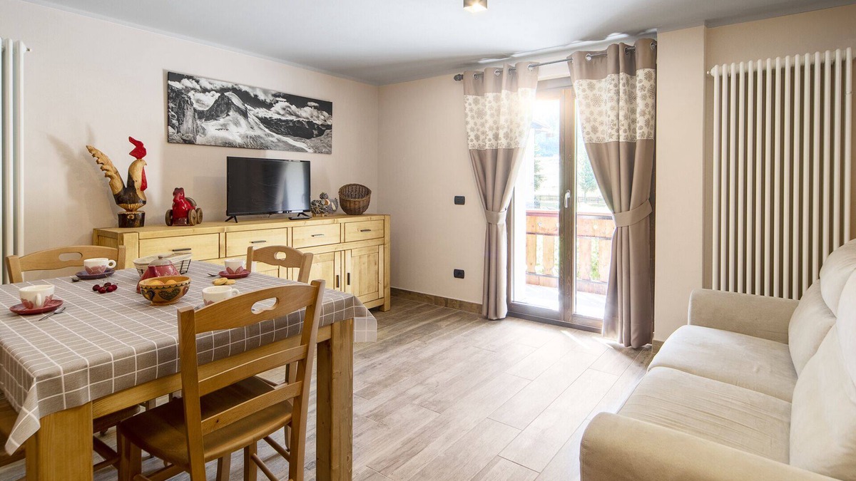 Cogne Apartment | Apartment '4061 Maison Gerard - Torre Del Gran St. Pietro' with Mountain View, Garden and Wi-Fi