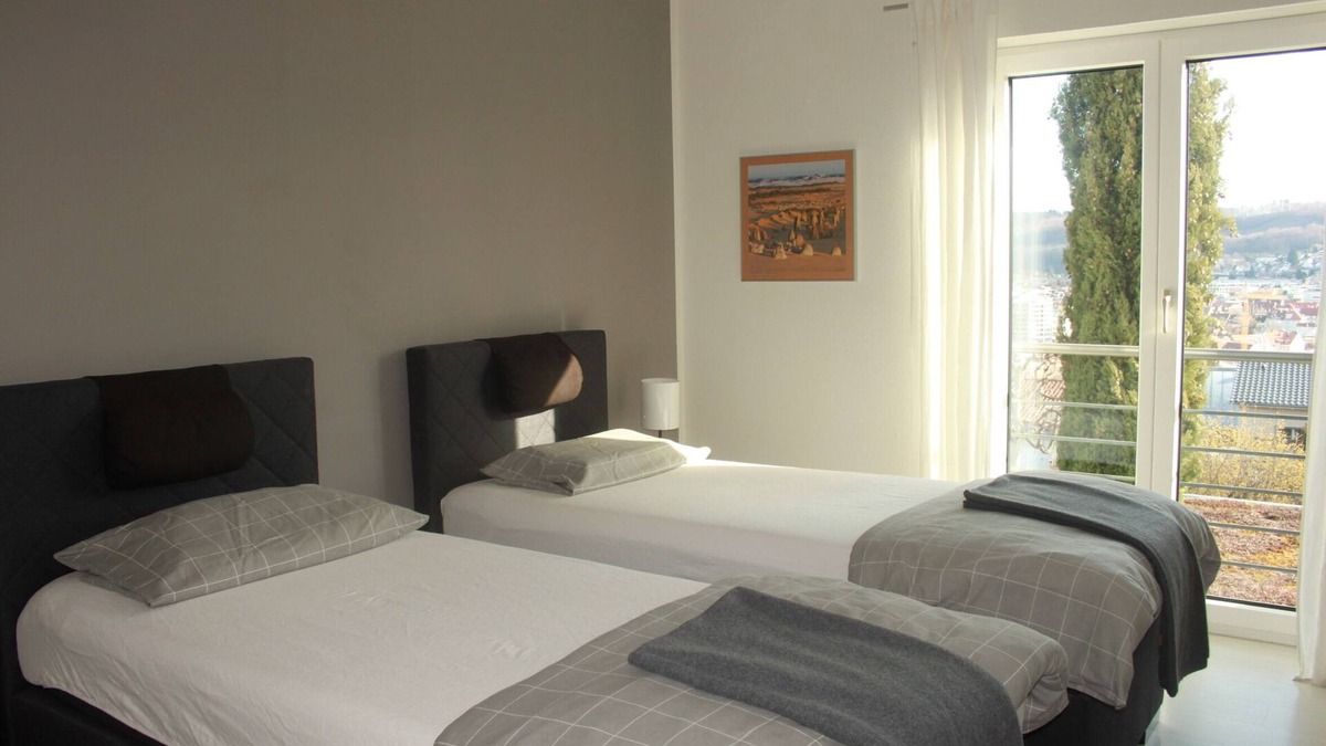 Loerrach Apartment | Apartment 47qm mit Küche, 2 Schlafzimmer, max. 3 Personen