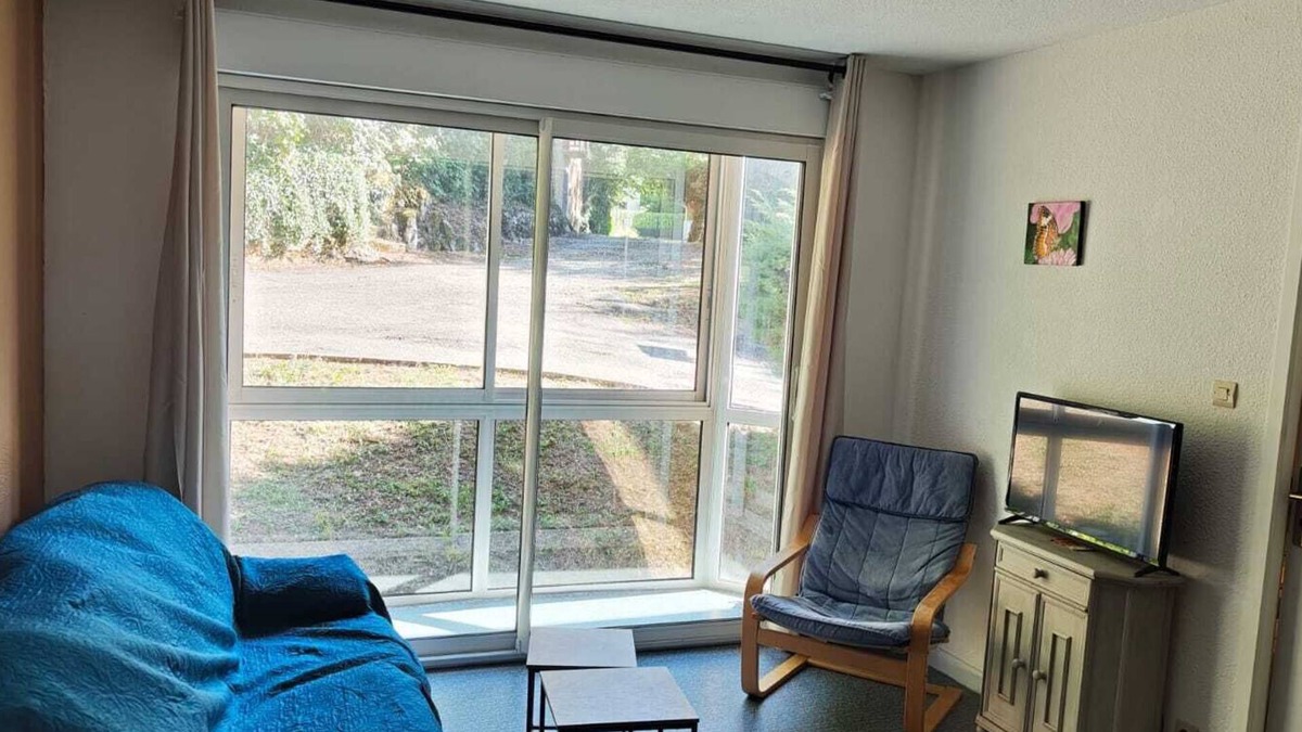 Ax-les-Thermes Apartment | Apartment 5 minutes from ski lift/thermal baths/town center