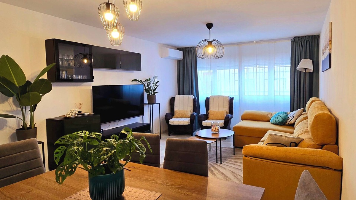 Roquetas de Mar Apartment | Apartment 50 meters from the sea