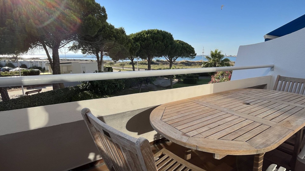 Le Grau-Du-Roi Apartment | apartment 55 m² p2 cabin port camargue sea view