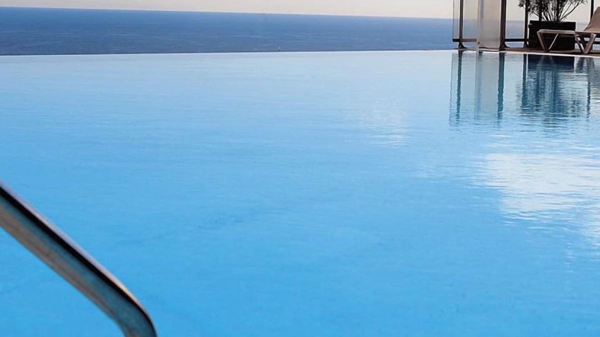 Cap d'Ail Apartment | Apartment 5pers sea view 42m² -Res. Pierre & Vacances Monaco Cap d'Ail swimming pool