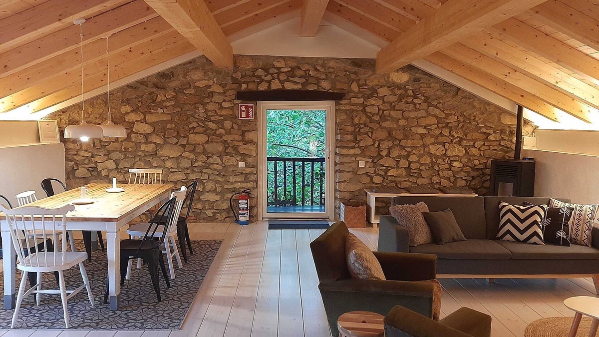 Trucios-Turtzioz Apartment | APARTMENT, 6 guests in ARMAÑÓN NATURAL PARK.