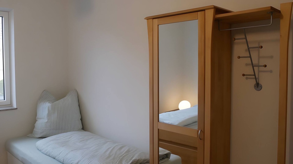 Waschenbeuren Apartment | Apartment '81qm' with Private Terrace and Wi-Fi