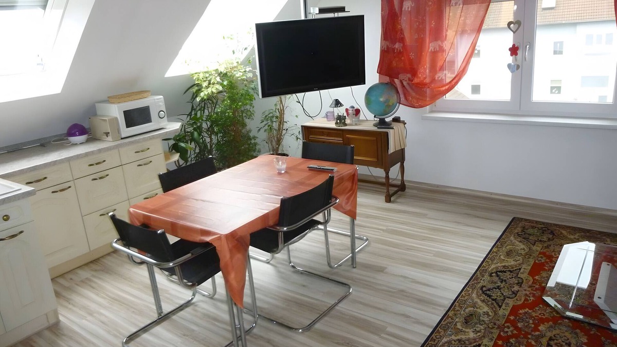 Kemmern Apartment | Apartment 'A Casa Alfred Kemmern - Neu' with Shared Terrace, Wi-Fi and Air Conditioning
