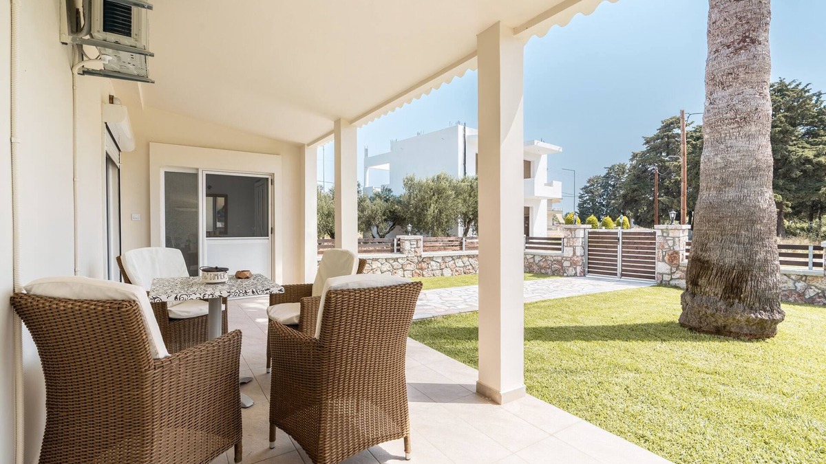 Fanai Apartment | Apartment 'Absinthia Fanes 1' with Mountain View, Wi-Fi and Air Conditioning